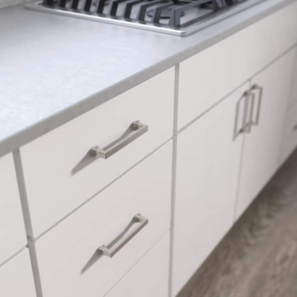 Mandara 5-1/16 in. (128 mm) Classic Satin Nickel Cabinet Drawer Bar Pull