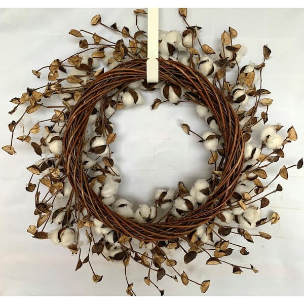 How To Make An Easy Decorative Mesh Wreath With Cotton Pods And