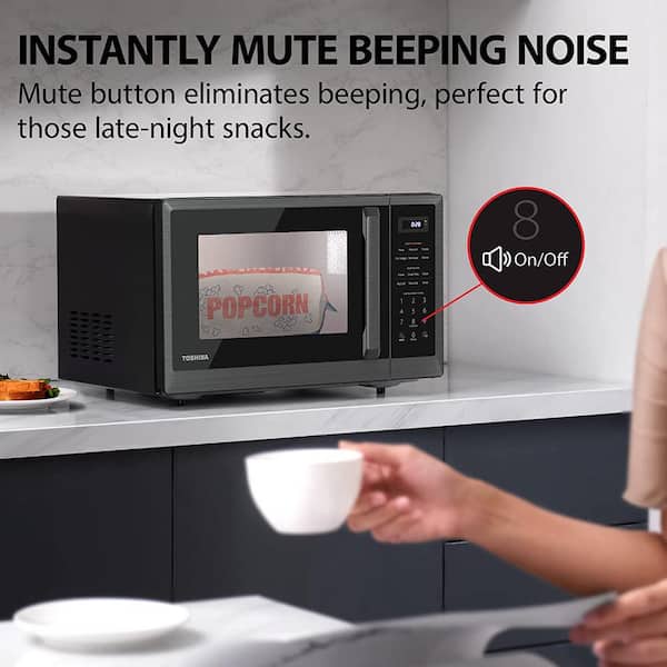 https://images.thdstatic.com/productImages/2bf663b3-210c-4270-9f53-df238aec93ba/svn/black-stainless-steel-toshiba-countertop-microwaves-ml2-em09pa-bs-fa_600.jpg