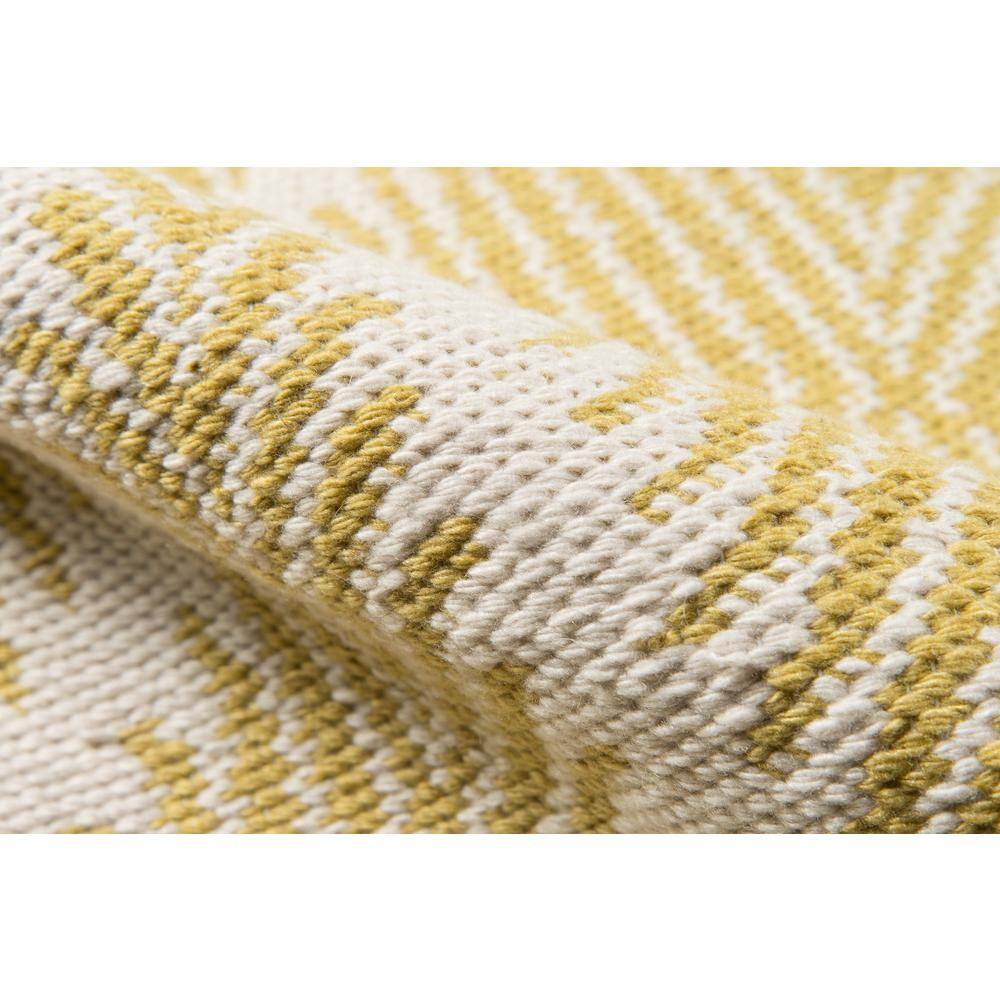 Citron Yellow Diamond Pattern Synthetic Area Rug 5' x 7'