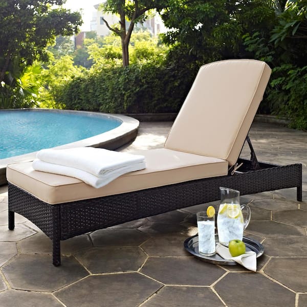 Palm Harbor Wicker Outdoor Chaise Lounge with Sand Cushions