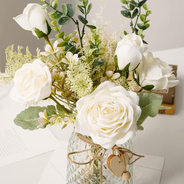 Silk roses on sale in vase