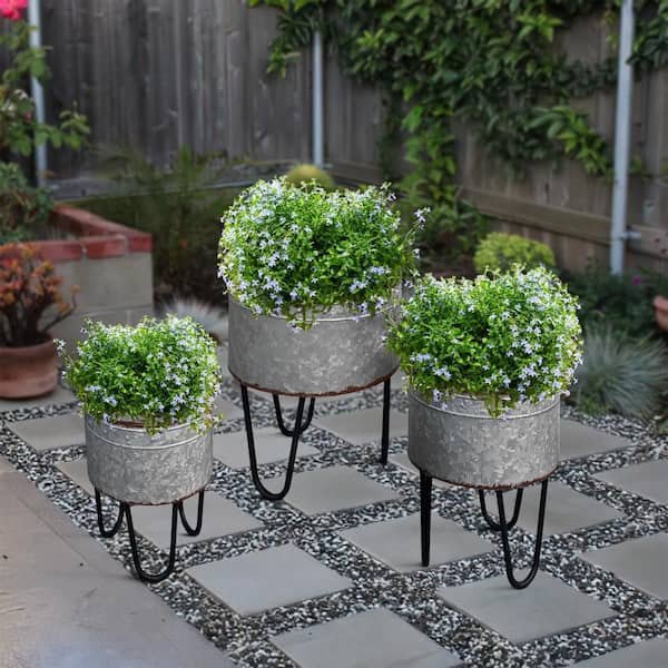 Gray and Black Iron Planter Tubs with Powder Coated Hairpin Legs (Set of 3)