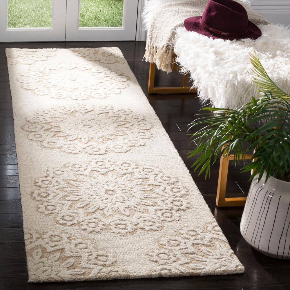 Handmade White Floral Tufted Wool Area Rug 27" x 7"