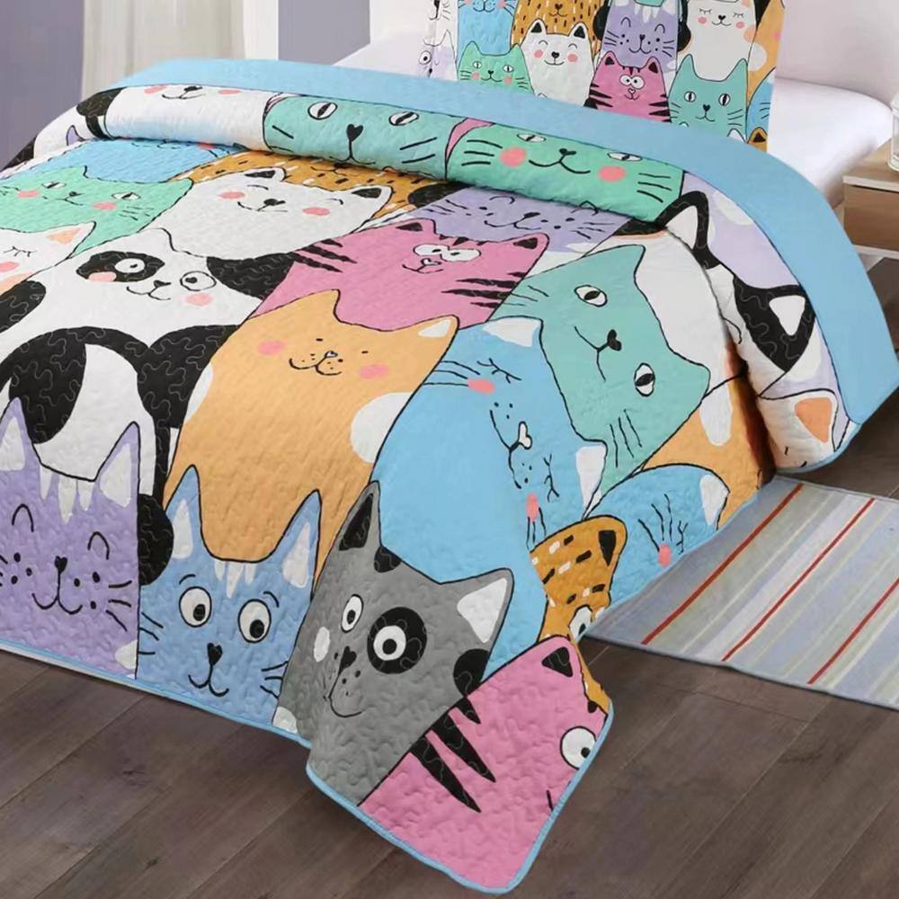 Blue Cat Twin Size Reversible Kids Quilt Set