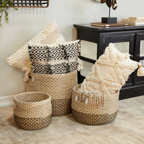 Litton Lane Seagrass Handmade Two Toned Storage Basket with