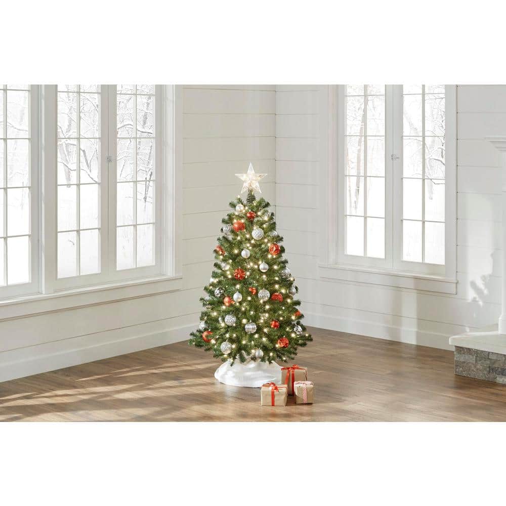 4.5' Prelit North Valley Spruce Artificial Christmas Tree with Clear Lights