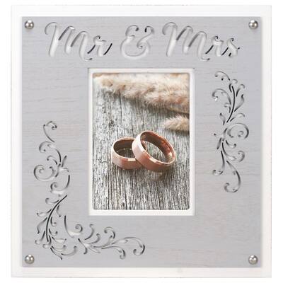Malden International Designs Shadowbox Silkscreened It was Love at First Sight on the Glass White Picture Frame 3 Option 2-3x4 & 1-4x6 White Malden International Designs Shadowbox Silkscreened It was Love at First Sight on the Glass White Picture Frame 3 Option 2-3x4 & 1-4x6 White