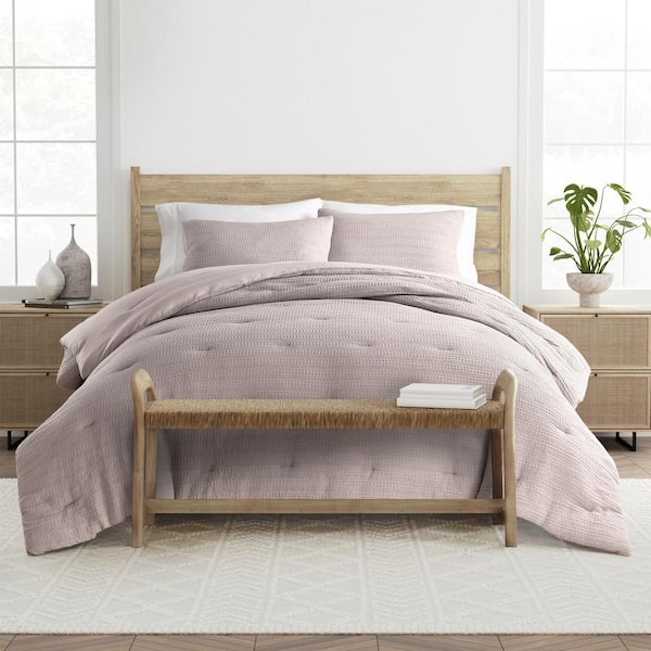 Becky Cameron Waffle Textured 3 Piece All Season Down-Alternative King Comforter Set in Mauve