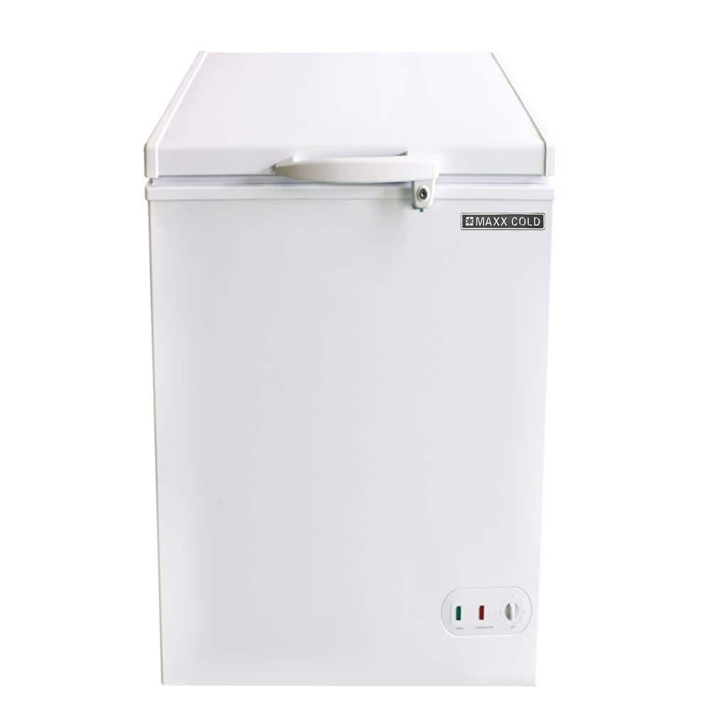 Maxx Cold 22.8" White Steel Compact Chest Freezer