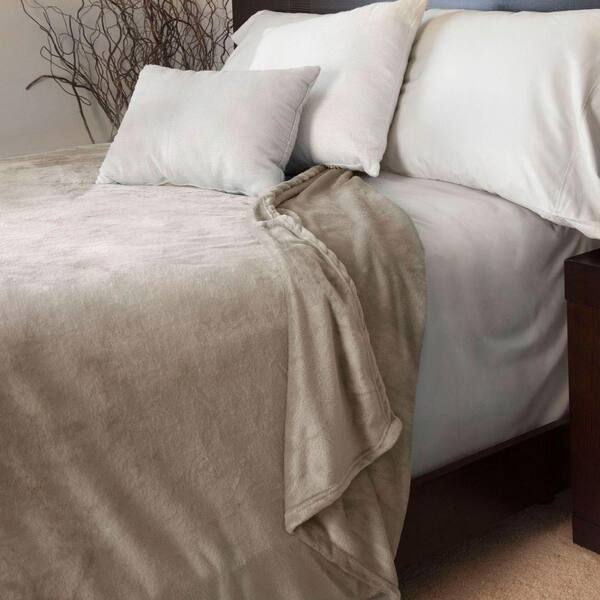 Lavish Home Beige Polyester Flannel Full/Queen Blanket