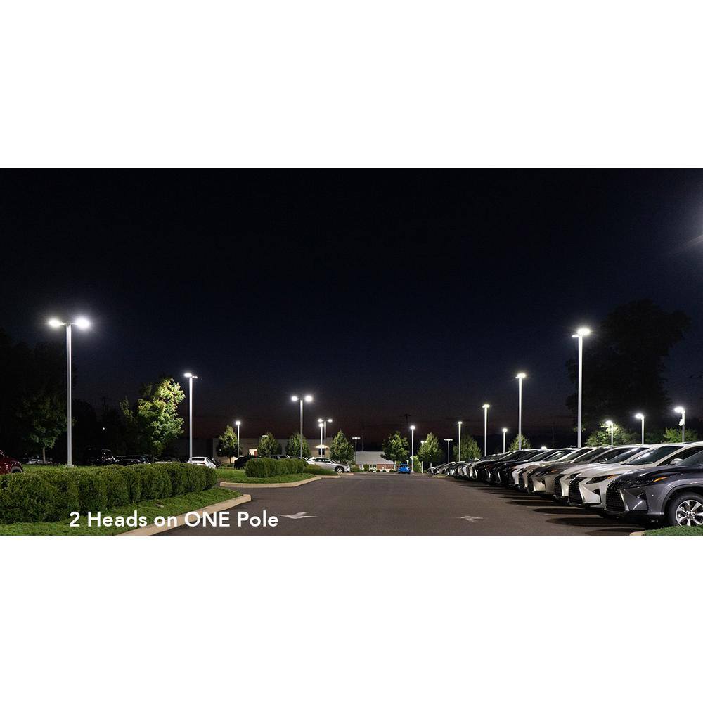 Black Aluminum Solar LED Dusk to Dawn Parking Light