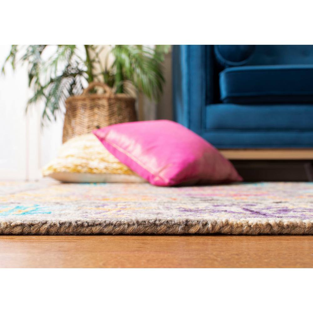 Handmade Classic Grey Wool 27" Washable Tufted Rug
