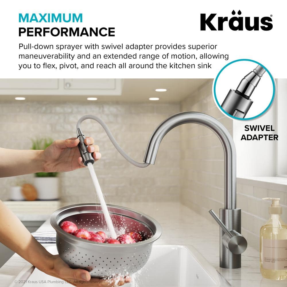 Brushed Brass Single Handle Pull Down Kitchen Faucet