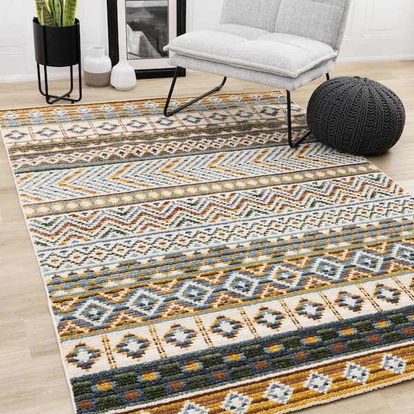 Solvyn Collections 5 ft. x 8 ft. Beige Tribal/Southwestern Indoor Area Rug