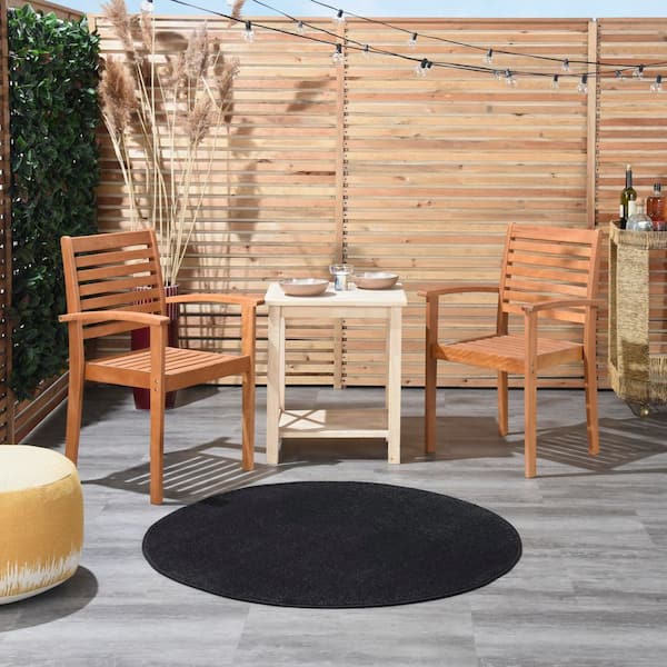 Essentials 4 ft. x 4 ft. Black Round Solid Contemporary Indoor/Outdoor Patio Area Rug