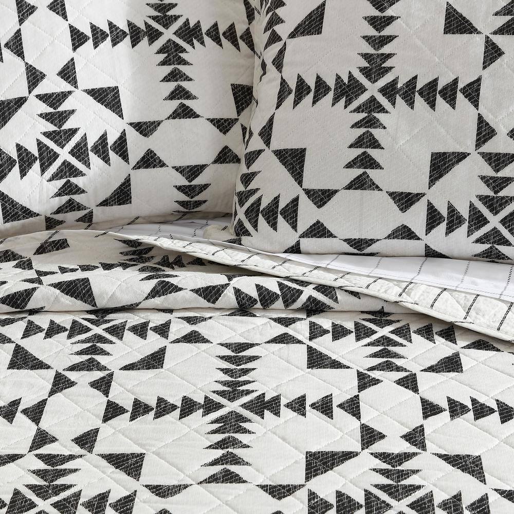 Ivory and Charcoal Cotton Twin Reversible Quilt Set