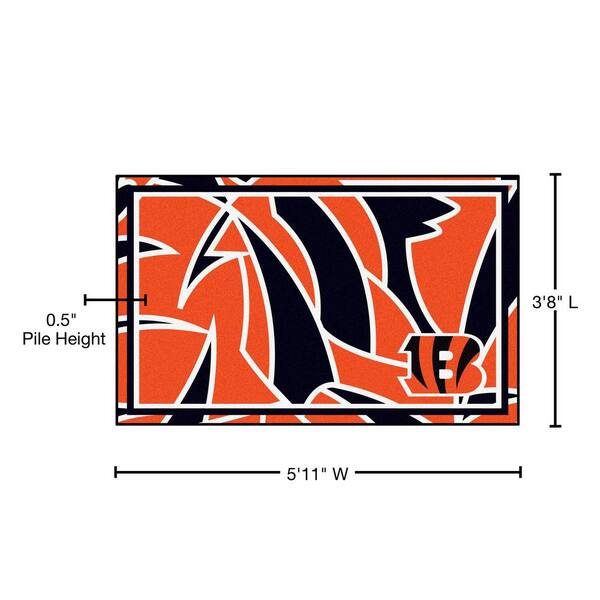 FANMATS Cincinnati Bengals 6 ft. x 10 ft. Plush Area Rug