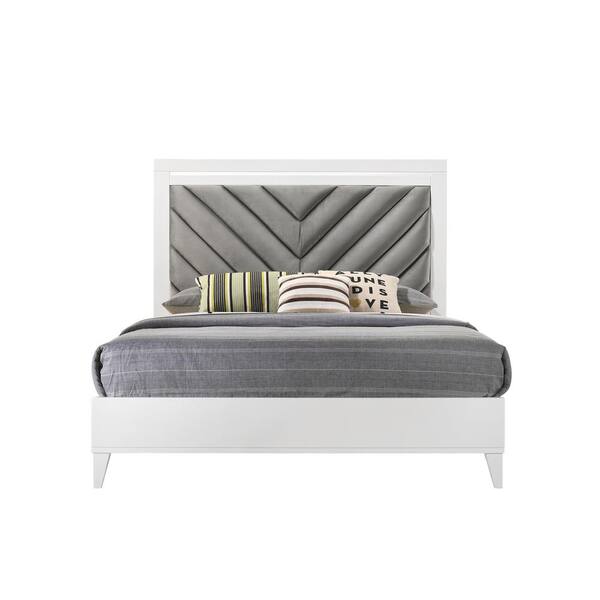 Acme Furniture Chelsie Gray Fabric, Queen Bed With Cloth Headboard