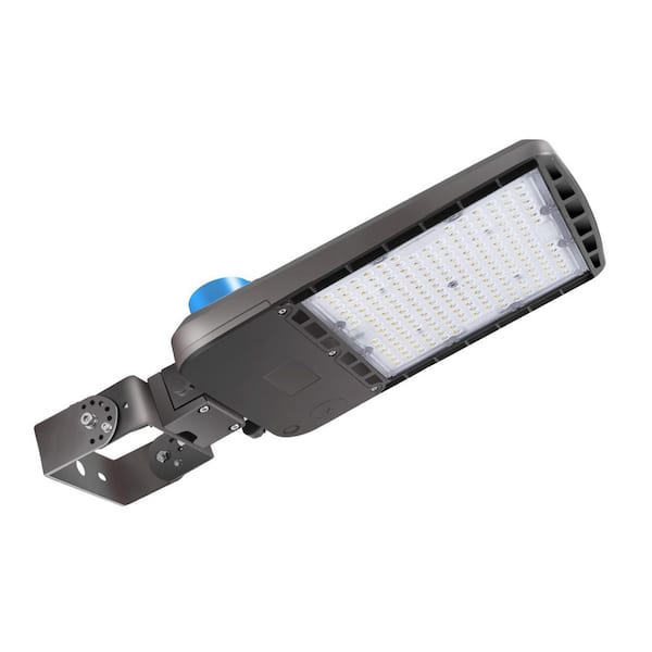 1000-Watt Equivalent Bronze Integrated LED Dust To Dawn Parking Lot Area Light With Trunnion Mount 200-Watt 26000 Lumens
