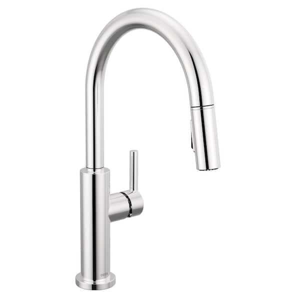 Delta Nicoli Single Handle Pull Down Sprayer Kitchen Faucet in