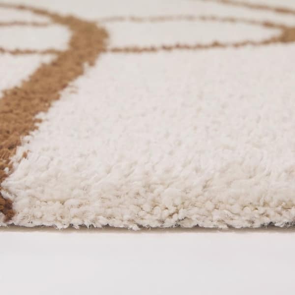 Astaire 5 ft. x 7 ft. Rust Area Rug