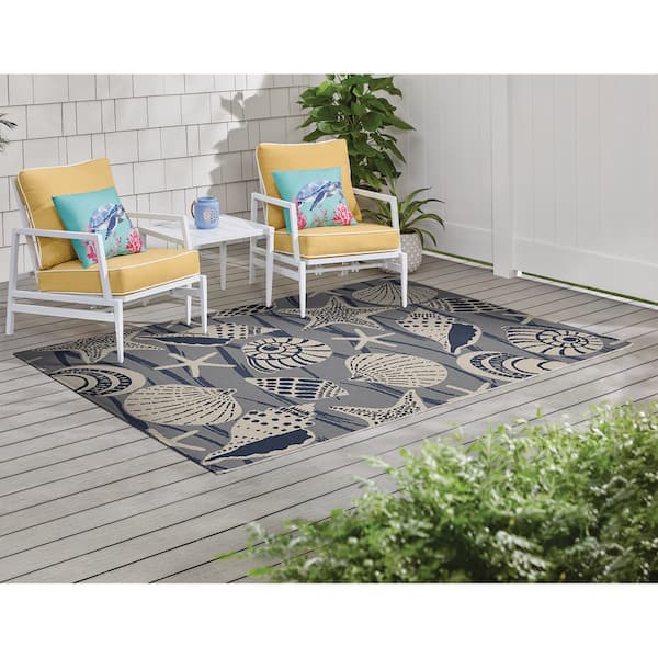Seashells Navy/Ivory 6 ft. x 9 ft. Indoor/Outdoor Area Rug