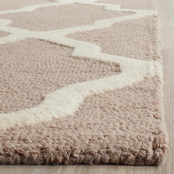 Safavieh Cambridge Collection CAM145J Handmade Moroccan Premium Wool Area Rug 6' x 9' Beige Ivory Safavieh Cambridge Collection CAM145J Handmade Moroccan Premium Wool Area Rug 6' x 9' Beige Ivory