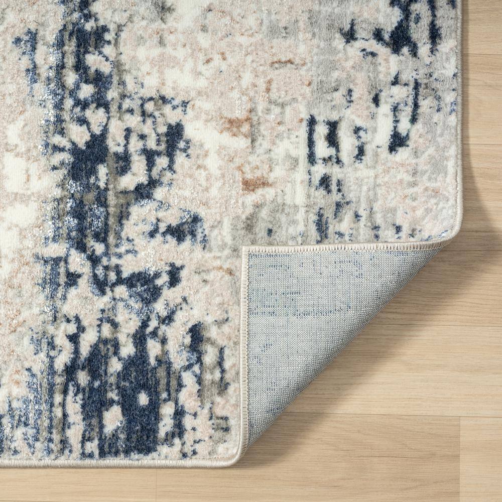 Gray and Beige Abstract Synthetic 5' x 7' Area Rug