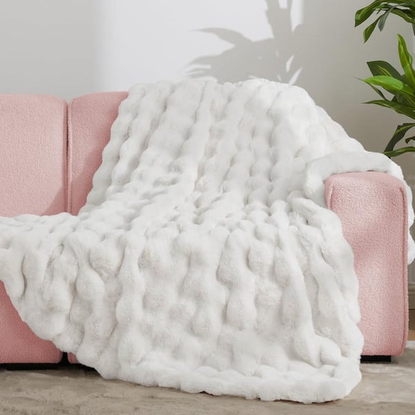 ILTB White Faux Rabbit Fur 50 in. x 60 in. Soft Cozy Throw Blanket