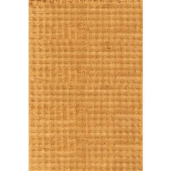 Jeni SuperiorWash Solid Faux Rabbit Machine Washable Area Gold 4 ft. x 6 ft. Indoor Area Rug