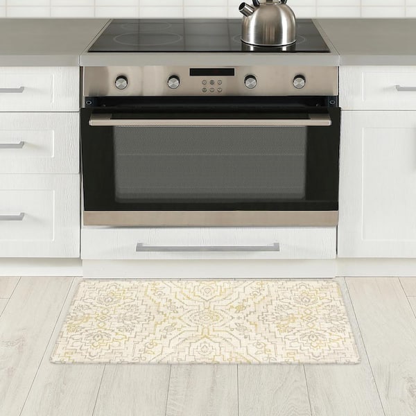 Beige Medallions 20 in. x 36 in. Anti-Fatigue Non-Slip Indoor Comfort Mat