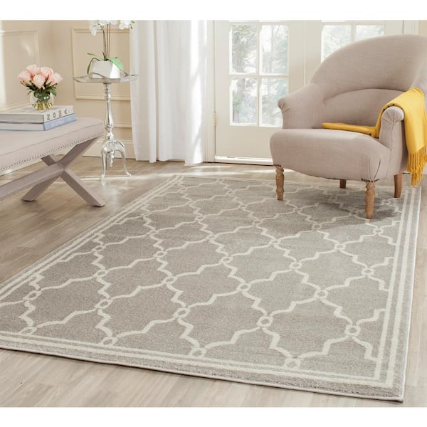 Amherst Light Gray/Ivory 9 ft. x 9 ft. Square Diamond Geometric Area Rug