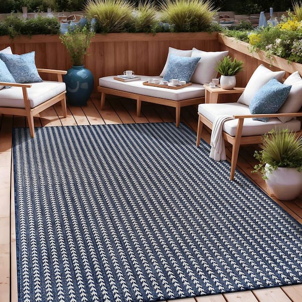 Arrow Navy 10 ft. x 14 ft. Chevron Striped Washable Indoor Outdoor Area Rug
