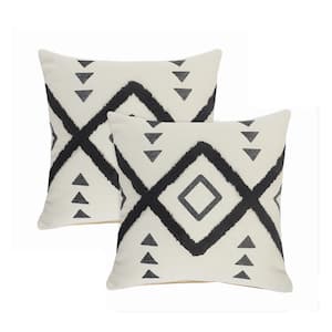 Anderson Natural/Black Tufted Diamond Cotton 20 in. x 20 in. Throw Pillow (Set of 2)