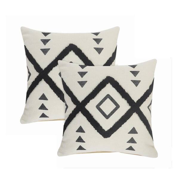Unbranded Anderson Natural/Black Tufted Diamond Cotton 20 in. x 20 in. Indoor Throw Pillow (Set of 2)