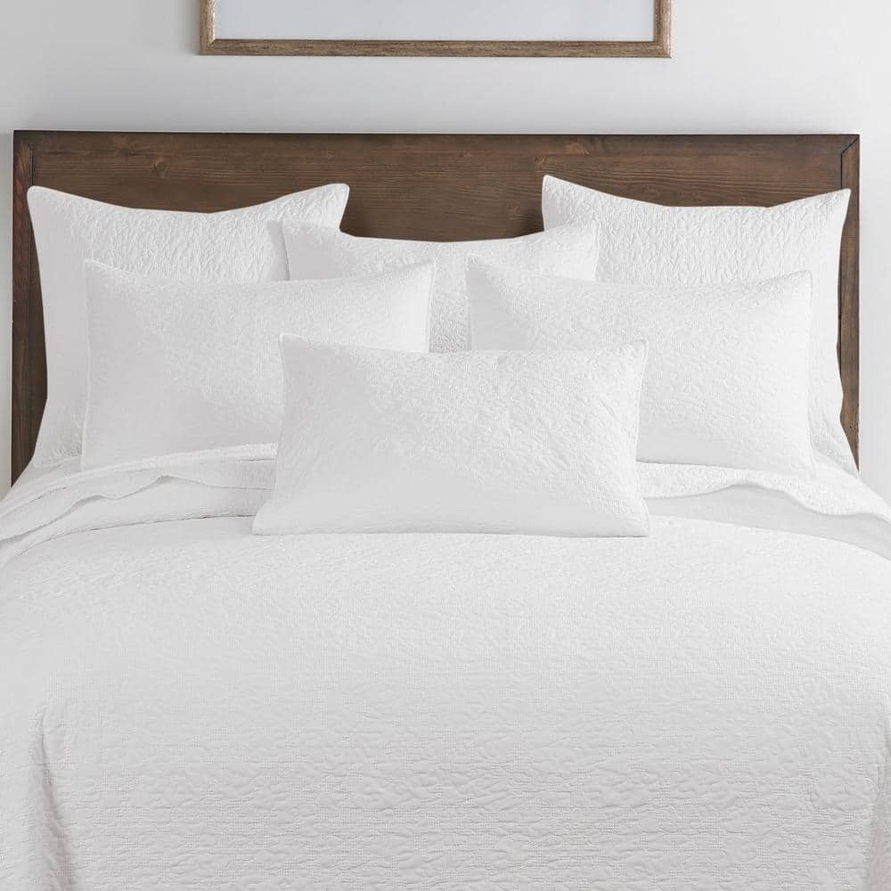 White Full Microfiber Reversible Bedspread Set with Shams