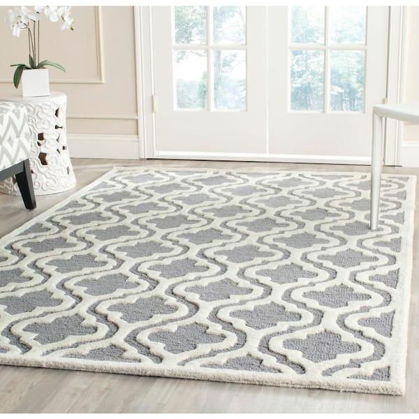 Cambridge Silver/Ivory Doormat 2 ft. x 3 ft. Geometric Trellis Area Rug