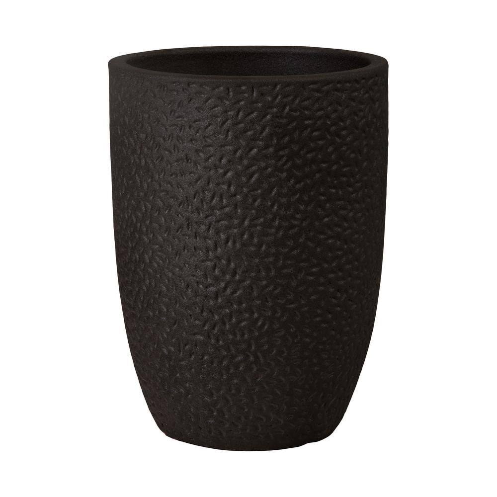 matte-black-emissary-plant-
