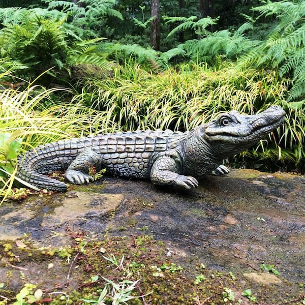 Alligator Crocodile Statue Indoor/Outdoor Garden Decor Sculpture **BRAND NEW 