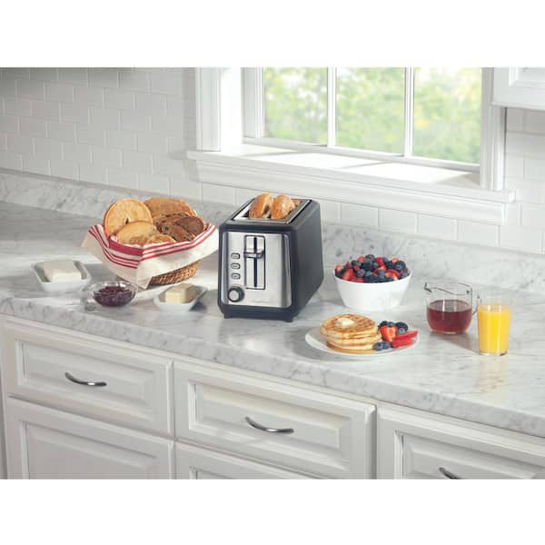 Hamilton Beach Gourmet Sure-Toast 900-Watts 2-Slice Black Wide