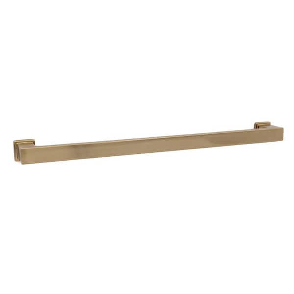 Chelsey 8 in. (203 mm) Center-to-Center Classic Satin Brass Bar Drawer Pull