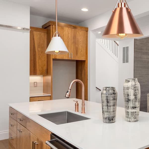 Single Handle Deck Mount Gooseneck Pull Down Sprayer Kitchen Faucet in Copper