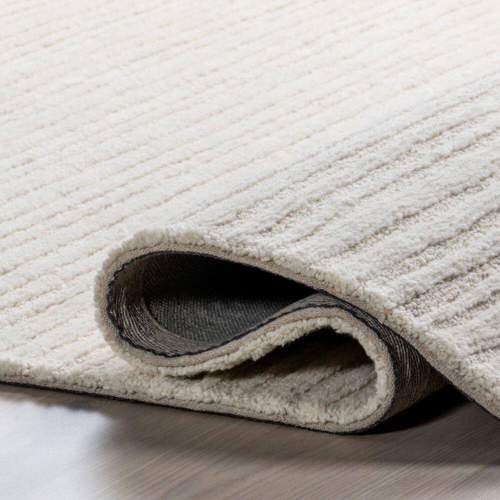 Ivory Handmade Wool Rectangular Tufted Area Rug, 4' x 6'