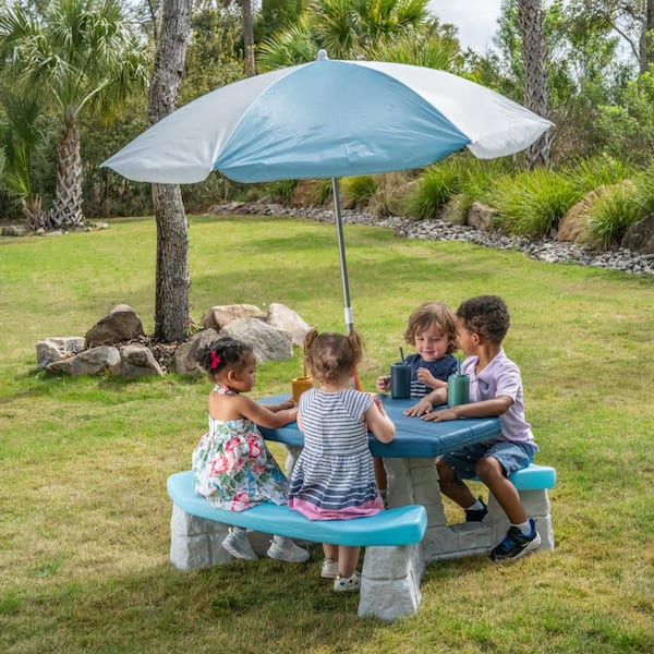 Step2 Sun and Fun Picnic Toddler Table with Umbrella and Easy to