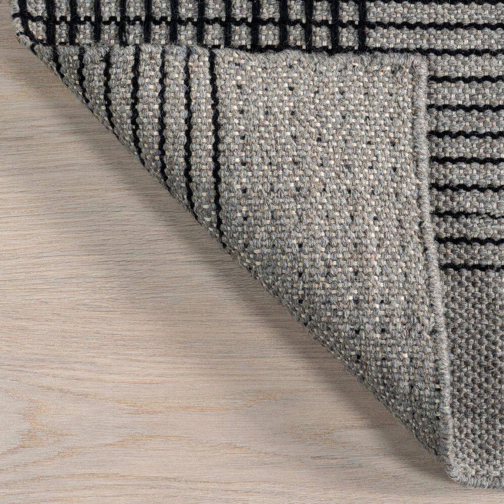 Handmade Gray Wool Plaid Rectangular Area Rug, 6' x 9'
