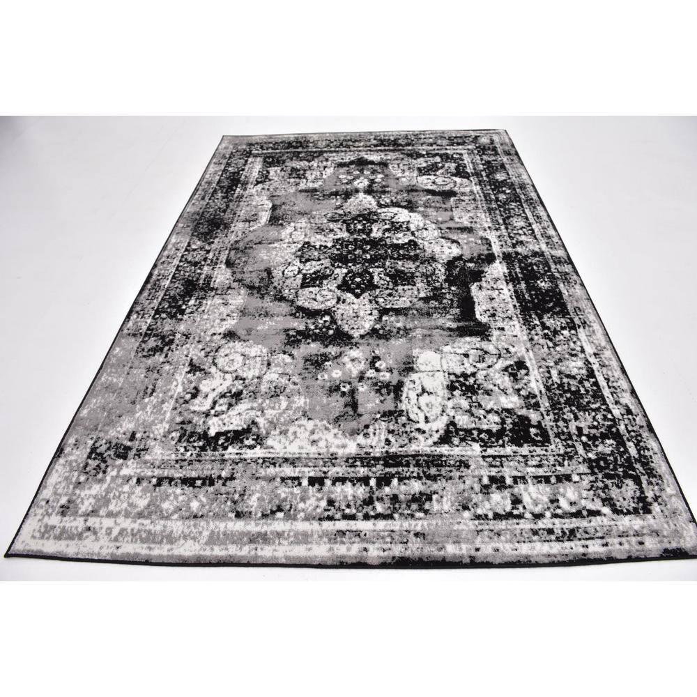 Salle Garnier Black and Gray Low Pile Area Rug