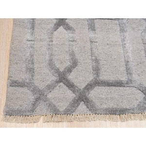 Gray 9 ft. x 12 ft. Hand-Knotted Wool and Viscose Links Area Rug