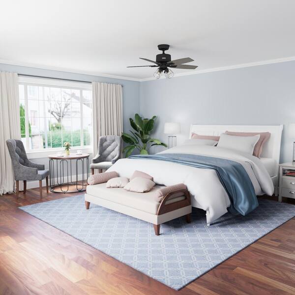 Hunter - Gatlinburg 44 in. Indoor Matte Black Ceiling Fan with Light Kit and Remote Included