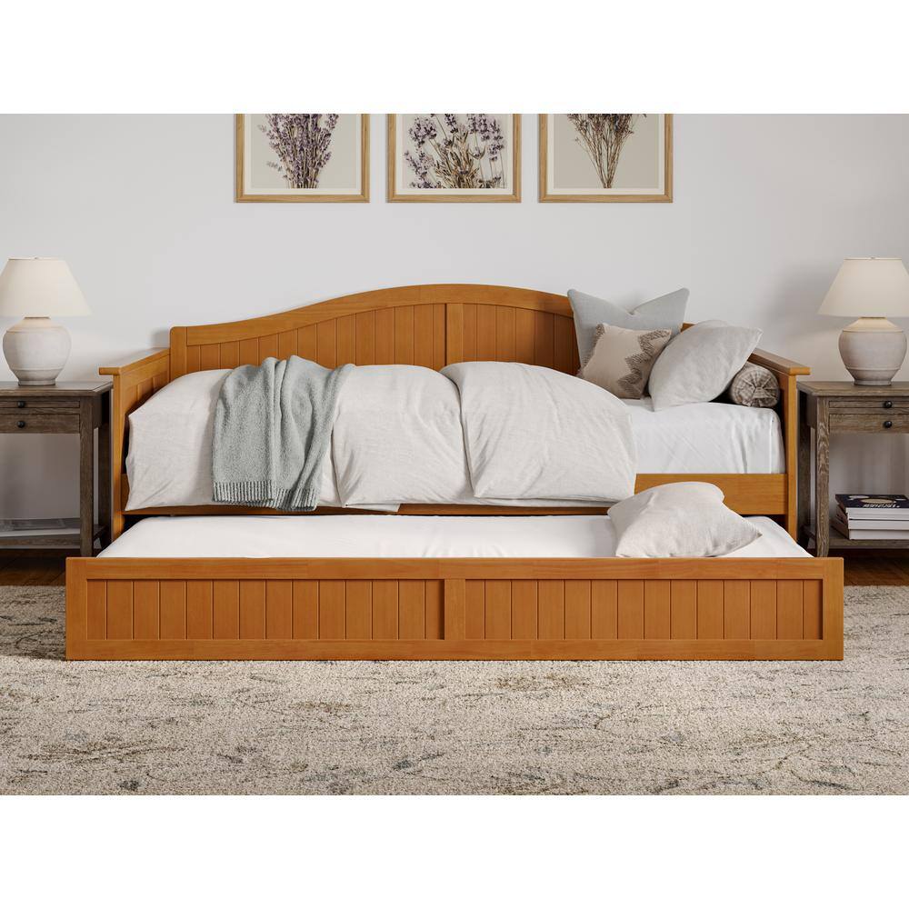 Nantucket Light Toffee Twin Wood Daybed with Trundle